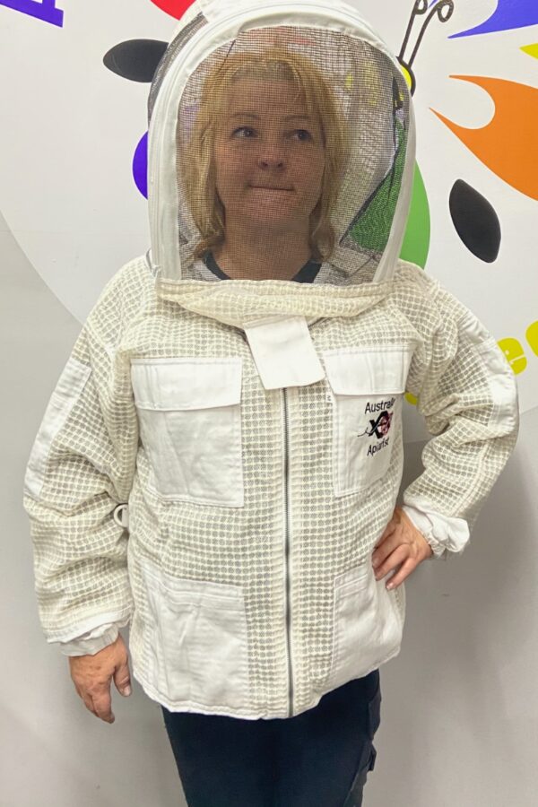 3 layer bee jacket 1