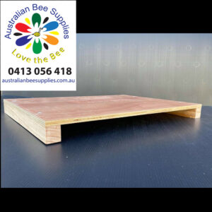 Beehive Base - Assembled 10 Frame Wax-dip (Bottom board)