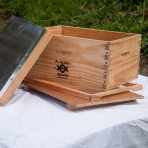 Beehive - 8 frame | 1 Brood Box UNASSEMBLED (Wax Dipped)