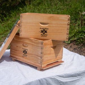 Beehive - 10 frame | 1 Brood Box UNASSEMBLED (Wax Dipped)