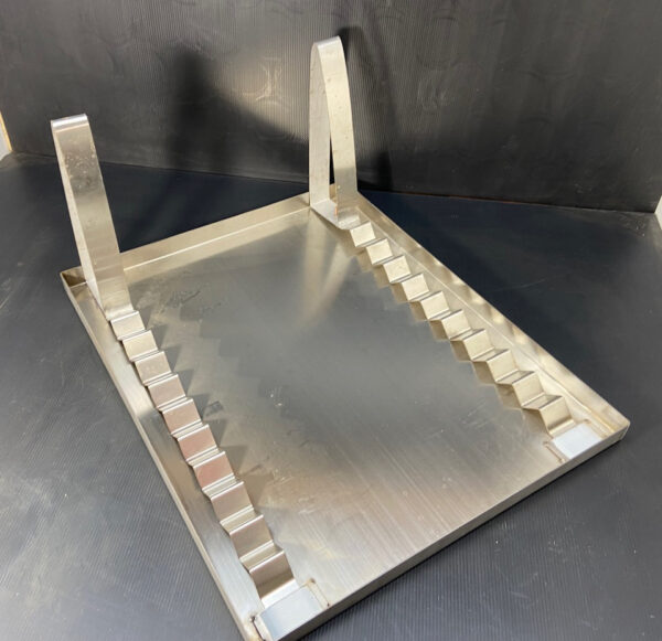 Beehive Frame Uncapping Tray