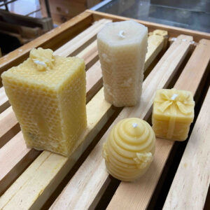 100% Beeswax Novelty Candles