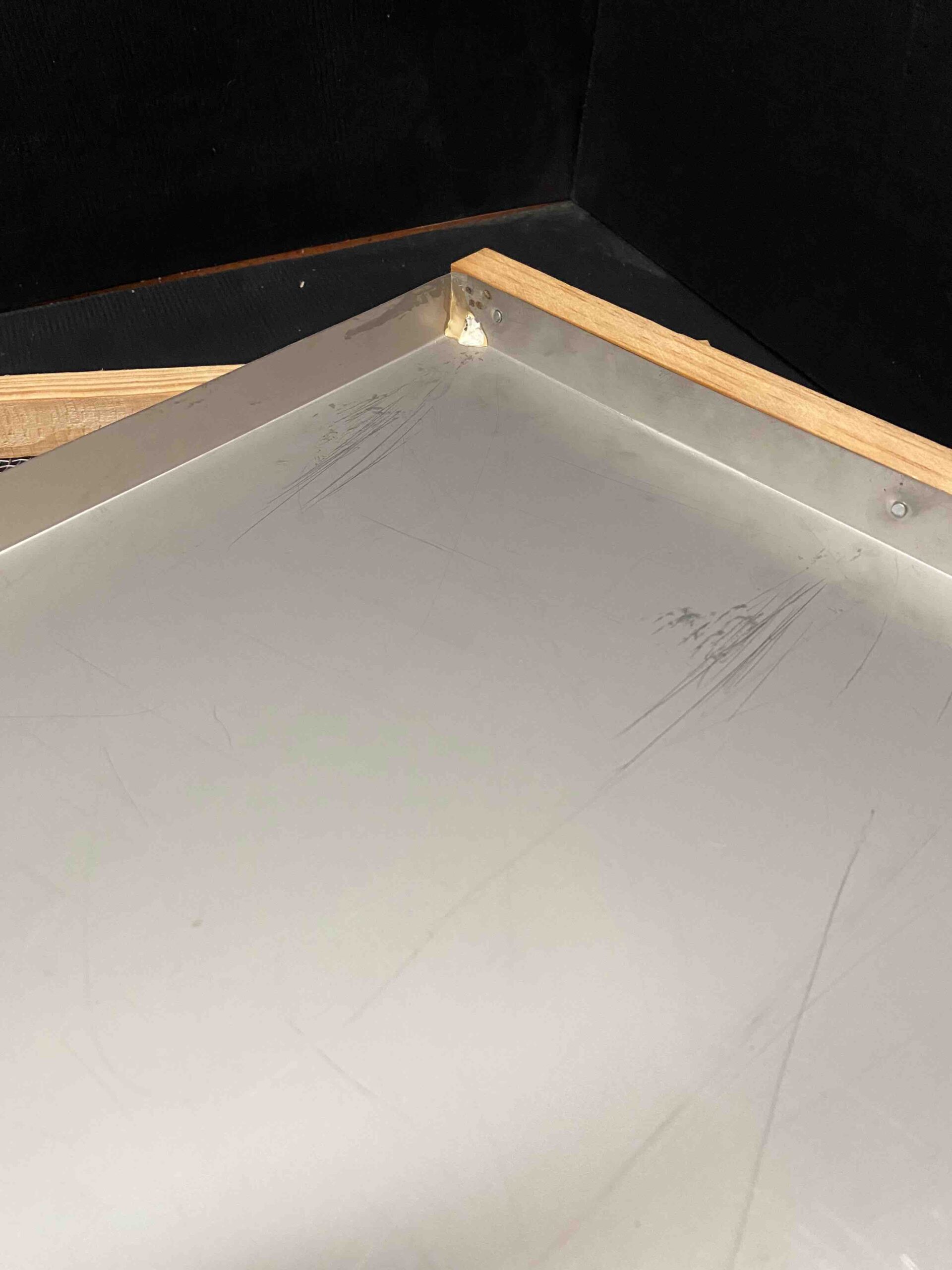 Beehive Screen Mesh Bottom Boards | Wax-Dipped - Image 4