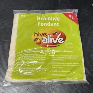 Fondant | Hive Alive | 1Kg | Bee Food | Natural Active Ingredients |